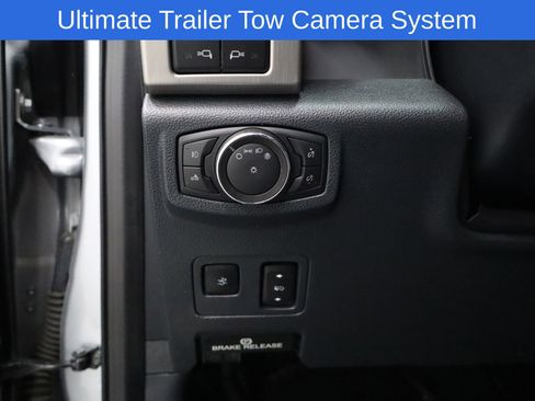 Certified 2022 Ford F250 Platinum w/ FX4 Off-Road Package AWD/4WD image 11