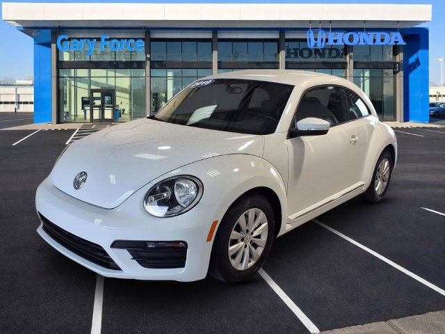 Used 2019 Volkswagen Beetle 2.0T S FWD image 4