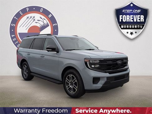 New 2025 Ford Expedition Active image 1