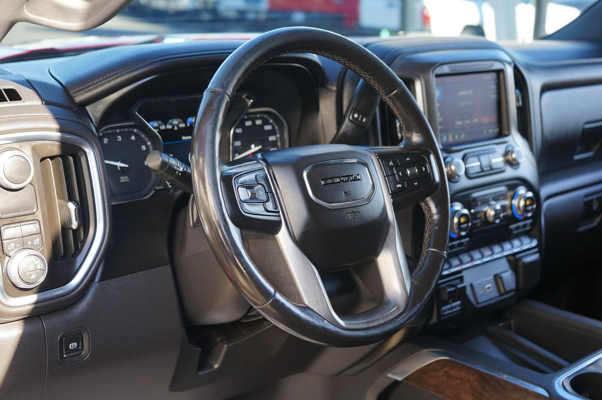 Used 2019 GMC Sierra 1500 Denali RWD image 13