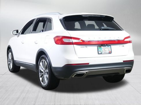 Used 2016 Lincoln MKX Reserve w/ Driver Assistance Package AWD/4WD image 5
