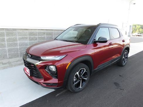 Used 2022 Chevrolet TrailBlazer RS w/ Technology Package image 7