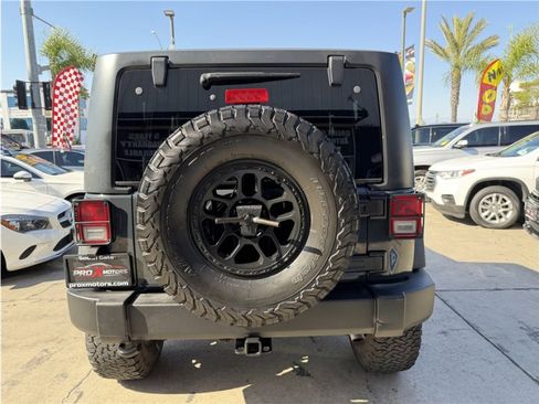 Used 2017 Jeep Wrangler Sport w/ Connectivity Group AWD/4WD image 5