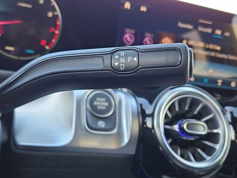 New 2026 Mercedes-Benz GLB 250 4MATIC image 9