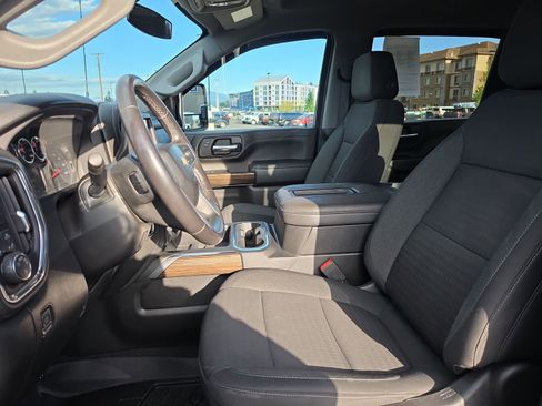 Used 2022 Chevrolet Silverado 2500 LT w/ Convenience Package AWD/4WD image 9