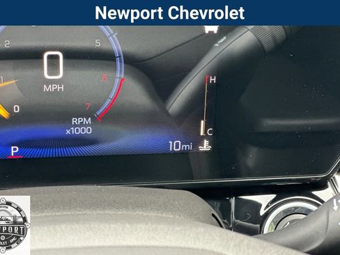 New 2026 Chevrolet Trax RS w/ Sunroof Package image 28