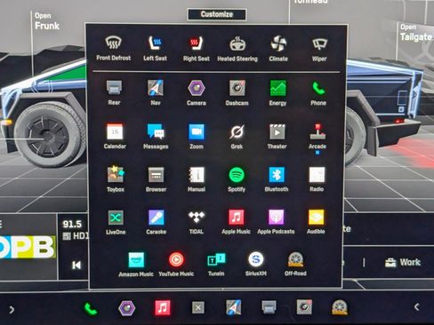 Used 2025 Tesla Cybertruck AWD Crew Cab image 38
