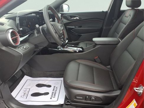 New 2026 Chevrolet Trax RS w/ Driver Confidence Package FWD image 15