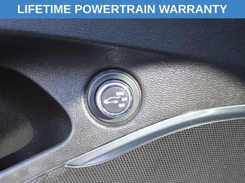 Used 2023 Buick Enclave Essence w/ Experience Buick Package AWD/4WD image 18