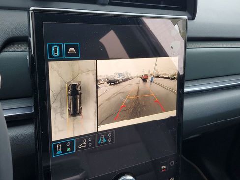 New 2026 GMC Terrain AT4 w/ Technology Package II AWD/4WD image 33