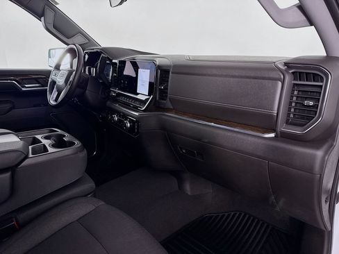 Used 2023 GMC Sierra 1500 SLE w/ X31 Off-Road Package AWD/4WD image 30