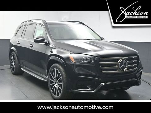 New 2026 Mercedes-Benz GLS 450 4MATIC image 1