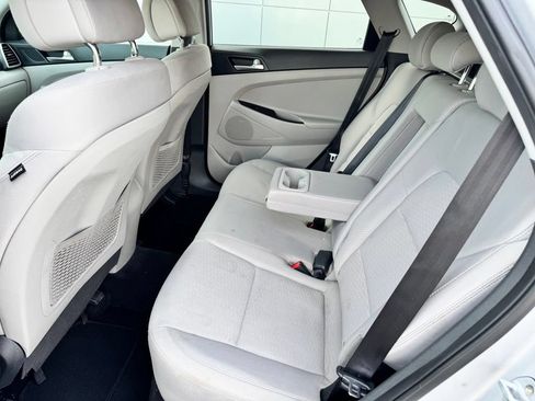 Used 2019 Hyundai Tucson Value AWD/4WD image 27
