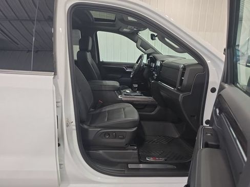 Used 2023 Chevrolet Silverado 1500 LTZ w/ LTZ Premium Package AWD/4WD image 31