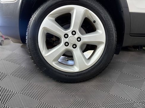 Used 2016 Chevrolet Trax LTZ AWD/4WD image 30