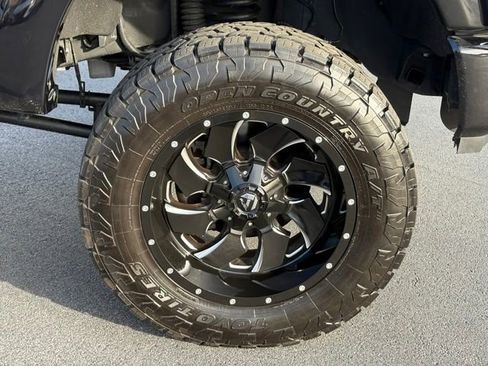 Used 2024 Ford F350 Platinum image 26