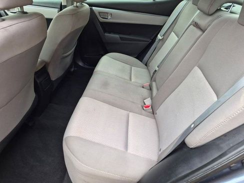 Used 2015 Toyota Corolla LE FWD image 10