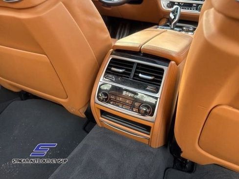 Used 2022 BMW 750i xDrive w/ Executive Package image 24