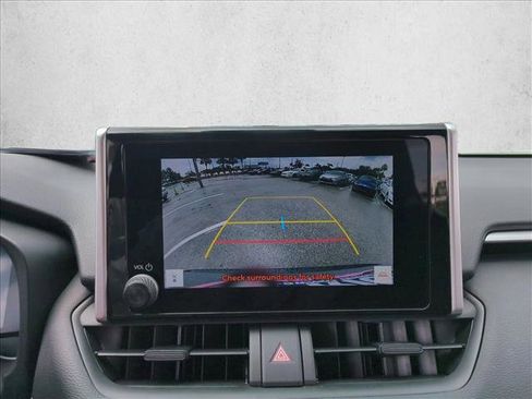 Certified 2024 Toyota RAV4 LE AWD/4WD image 13