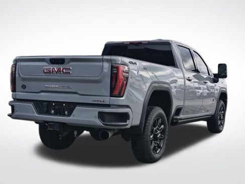 Used 2024 GMC Sierra 2500 AT4 w/ AT4 Premium Plus Package image 11