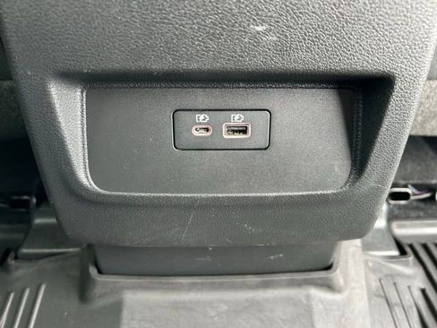 Used 2024 Nissan Frontier PRO-4X w/ Technology Package image 38