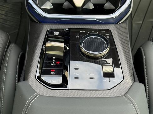 Certified 2025 BMW X3 xDrive30i image 15