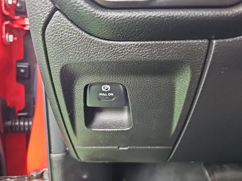Used 2019 RAM 1500 Rebel AWD/4WD image 10