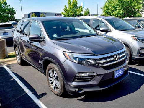 Used 2017 Honda Pilot EX-L image 4