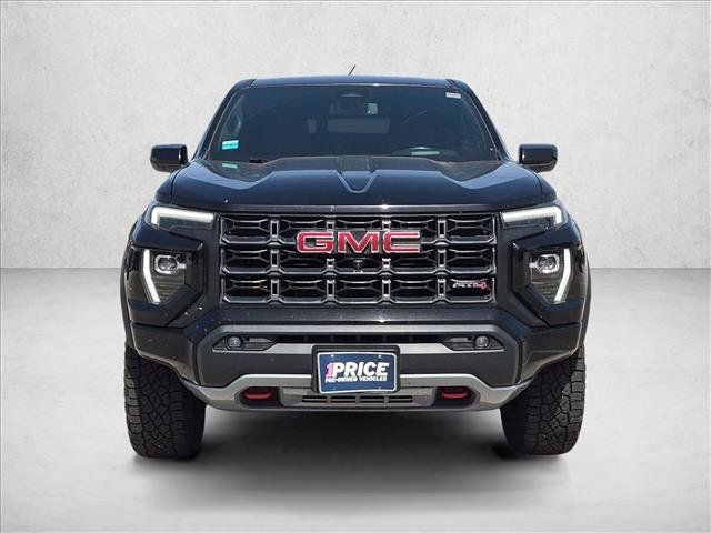 Used 2023 GMC Canyon AT4 w/ AT4 Premium Package AWD/4WD image 2