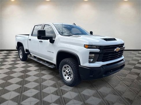 Used 2024 Chevrolet Silverado 3500 W/T image 7