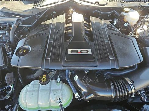 Used 2022 Ford Mustang GT Premium image 22