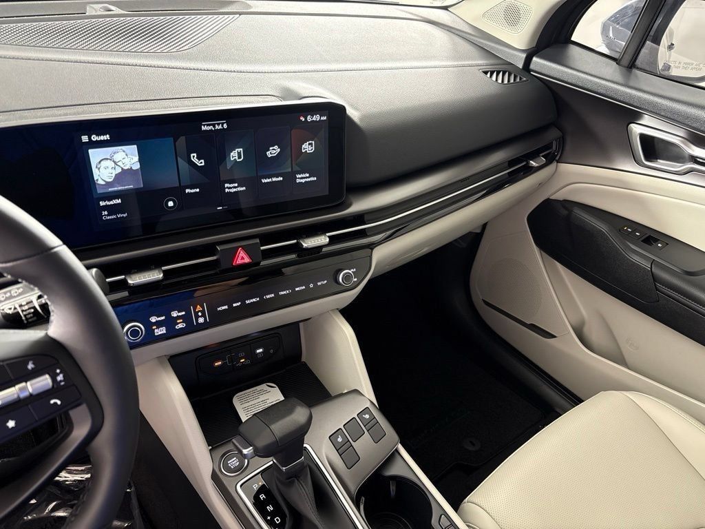 New 2026 Kia Sportage EX FWD image 32