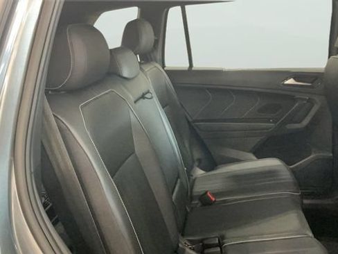 Certified 2024 Volkswagen Tiguan SE R-Line AWD/4WD image 16