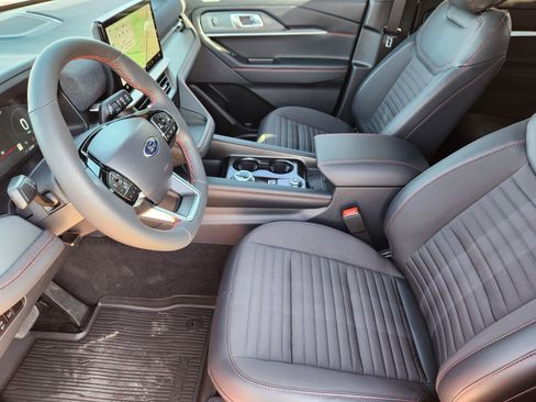 New 2026 Ford Explorer ST-Line image 13