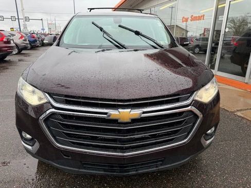 Used 2018 Chevrolet Traverse LT w/ LPO, 'HIT The Road' Package AWD/4WD image 2