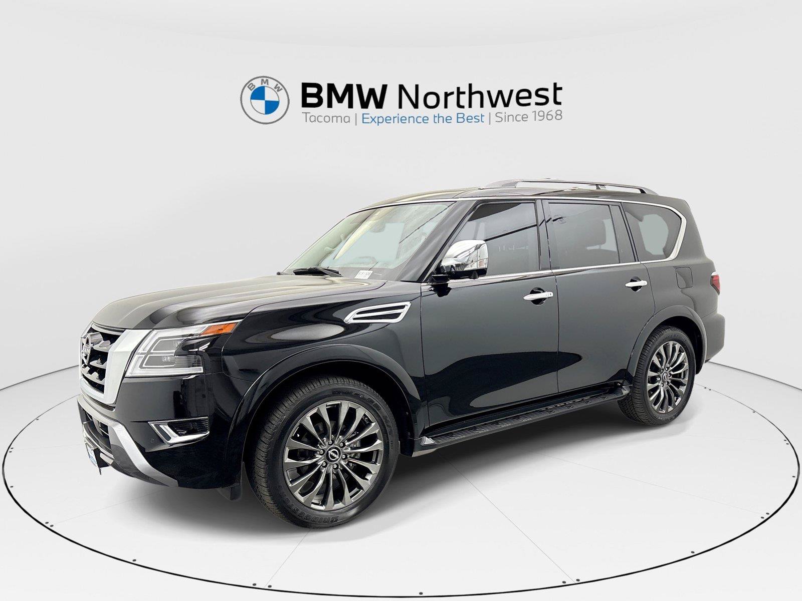 Used 2023 Nissan Armada Platinum w/ Captain's Chairs Package AWD/4WD image 1