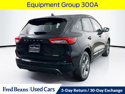 Certified 2024 Ford Escape ST-Line w/ Tech Pack #1 image 9