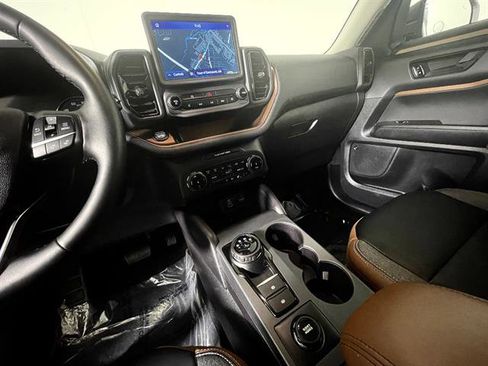 Used 2024 Ford Bronco Sport Outer Banks w/ Tech Package image 14