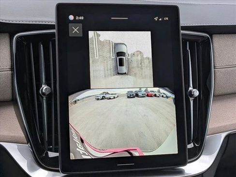 New 2026 Volvo XC90 B6 Plus image 15