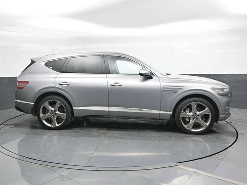 Used 2022 Genesis GV80 2.5T w/ Prestige Package 04 AWD/4WD image 4
