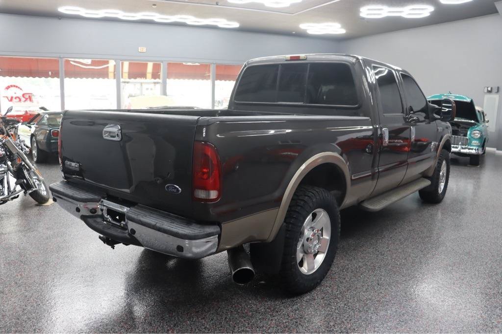 Used 2005 Ford F250 XL AWD/4WD image 4