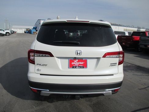 Used 2019 Honda Pilot Touring image 5