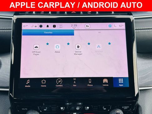 Used 2023 Jeep Grand Cherokee L Limited w/ Luxury Tech Group II image 4