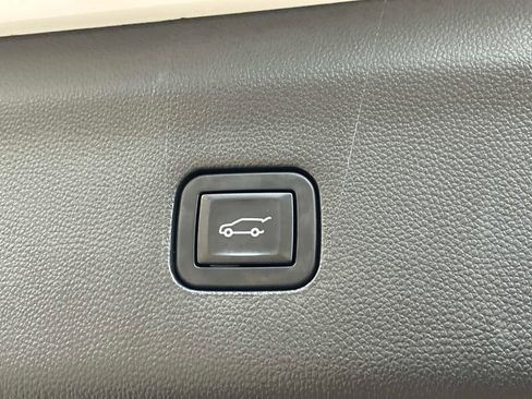 Used 2021 Buick Enclave Avenir w/ Trailering Package, 5000 lbs. image 16