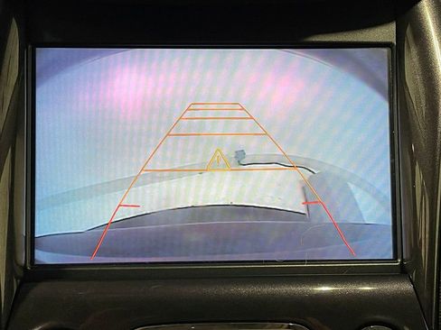 Used 2016 Chevrolet Impala LTZ w/ Enhanced Convenience Package image 4