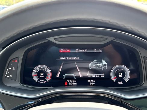 Used 2022 Audi Q8 Premium AWD/4WD image 17