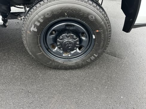 Used 2025 RAM 2500 Tradesman image 11