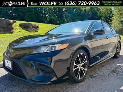 Used 2020 Toyota Camry SE w/ Blackout Package