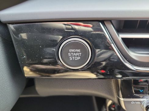 New 2026 Kia Seltos S image 30