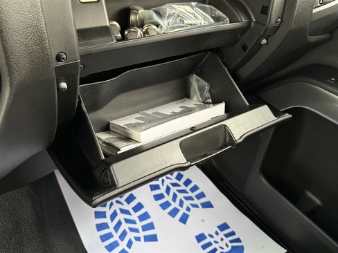 Used 2019 Chevrolet Silverado 1500 LT w/ All Star Edition image 56